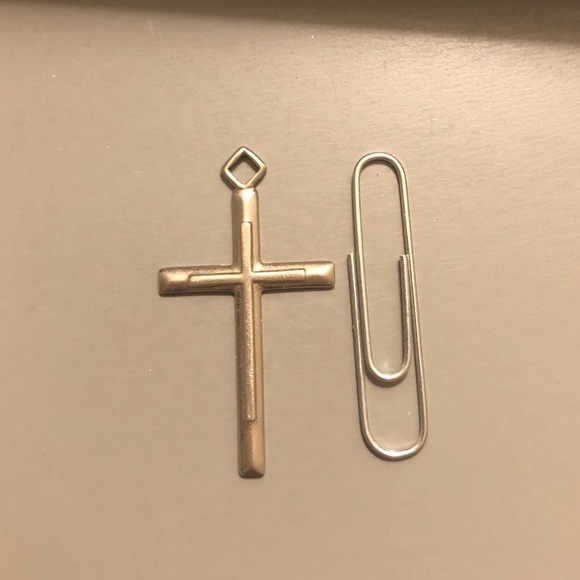 Sterling Silver Cross Pendant Stamped 925 - Picture 3 of 7